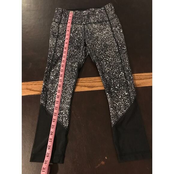 Lululemon Pace Rival Crop (Marathon) Splatter White Black / Black - Size 4 - Picture 9 of 11